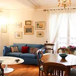 Timeless Apartment In A Haussmannian Building