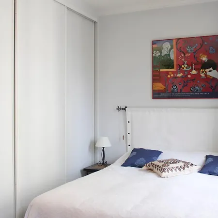 Appartamento Timeless In A Haussmannian Building Parigi